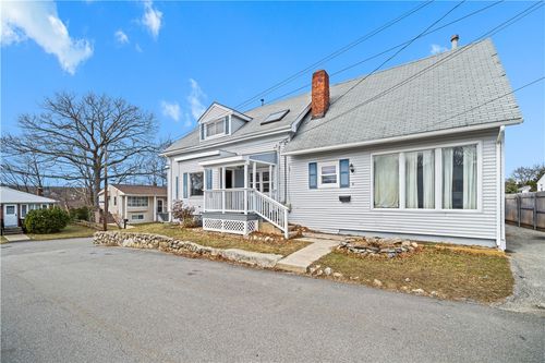 9 Bye St, North Providence, RI, 02911-1203 | Card Image