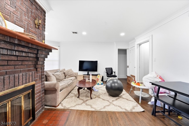 Residential Lease in Union Twp. 2