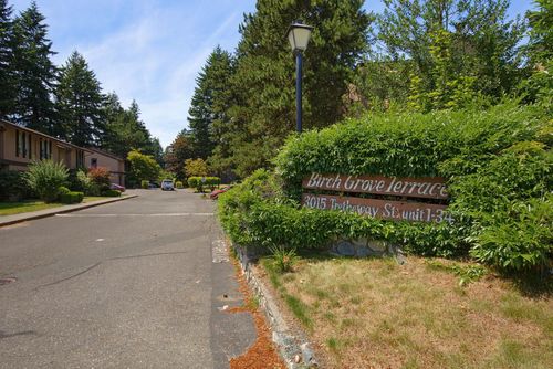 28-3015 Trethewey St, Abbotsford, BC, V2T3R4 | Card Image