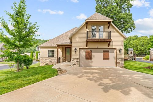 16 Grand Vin Rd, Blue Eye, MO, 65611-5646 | Card Image