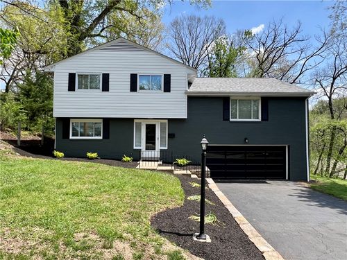 343 Inglewood Dr, Mt. Lebanon, PA, 15228-1554 | Card Image