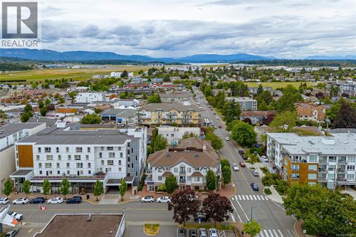 204-2421 Sidney Ave, Sidney, BC, V8L1Y8 | Card Image