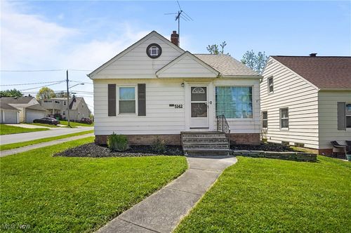 5142 E 114th St, Garfield Heights, OH, 44125-2827 | Card Image