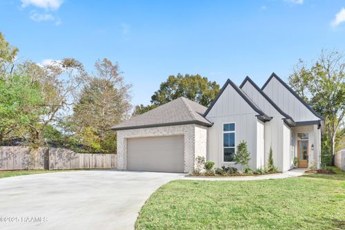 102 Sanctuary Ln, Lafayette, LA, 70503-6250 | Card Image