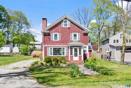 9 Reservoir St, Bethel, CT, 06801-2322 | Card Image