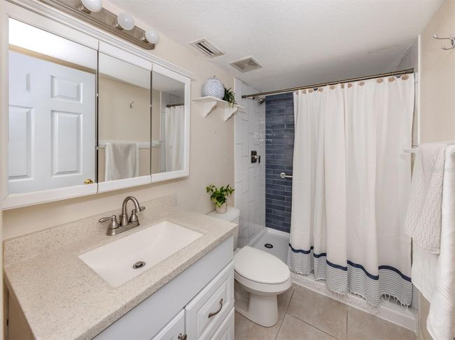 APT-6A3 - 25050 Sandhill Blvd, Condo with 2 bedrooms, 2 bathrooms and null parking in Punta Gorda FL | Image 12