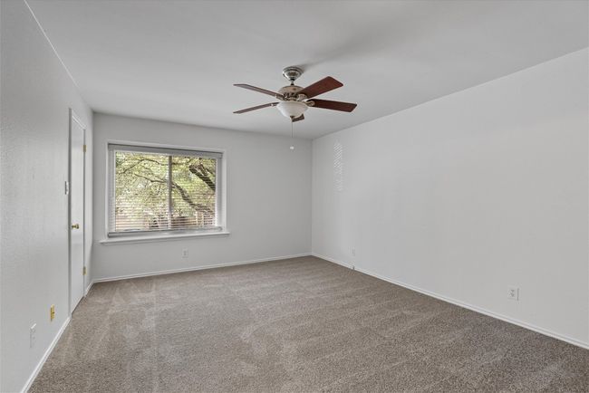 1516 White Oak Loop, House other with 3 bedrooms, 3 bathrooms and 4 parking in Round Rock TX | Image 16