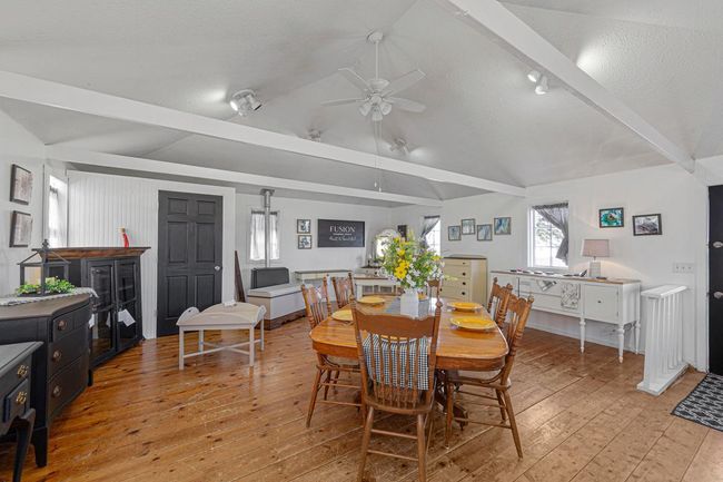 Beautiful Floors | Image 28