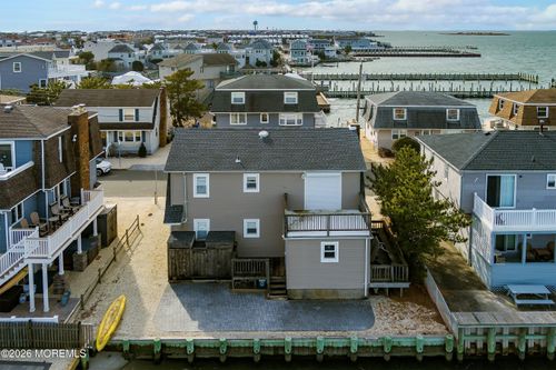 13 Hodgson Ln, Long Bch Twp, NJ, 08008-4055 | Card Image