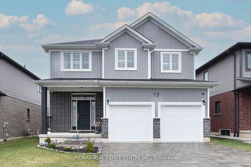 13 Sutherland Cres, Ingersoll, ON, N5C0E3 | Card Image