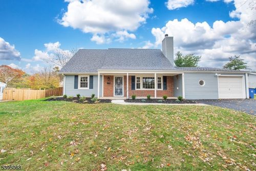 61 Johnson Rd, Somerset, NJ, 08873-2956 | Card Image