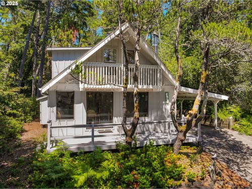 475 North Ave, Manzanita, OR, 97130-9056 | Card Image