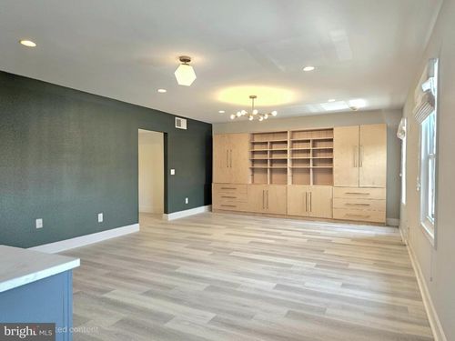 320 Maple Ave E, Vienna, VA, 22180-4716 | Card Image