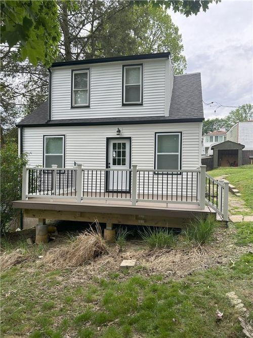 122 Church Ave, Glenshaw, PA, 15116-1452 | Card Image