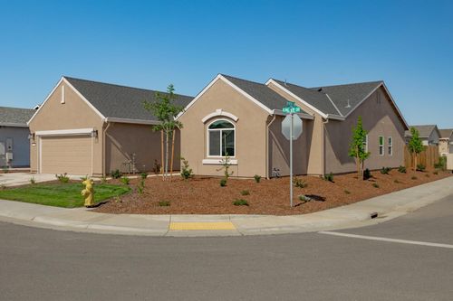 95 King Air Dr, Colusa, CA, 95932-3289 | Card Image