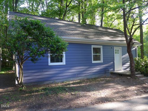904 E Franklin St, Chapel Hill, NC, 27514-3219 | Card Image