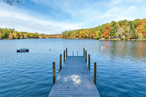 228 Mcmanus Rd, Wolfeboro, NH, 03894-4472 | Card Image