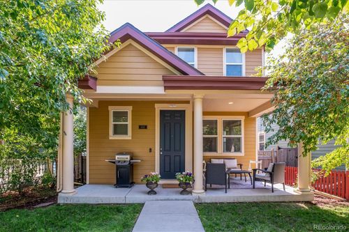 8152 E 29th Pl, Denver, CO, 80238-2560 | Card Image