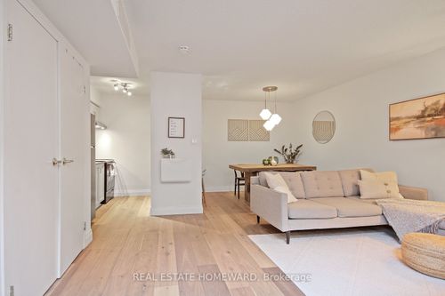 429-34 Western Battery Rd, Toronto, ON, M6K3N9 | Card Image