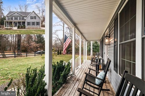 5980 Evergreen Trl, Mason Neck, VA, 22079-4220 | Card Image