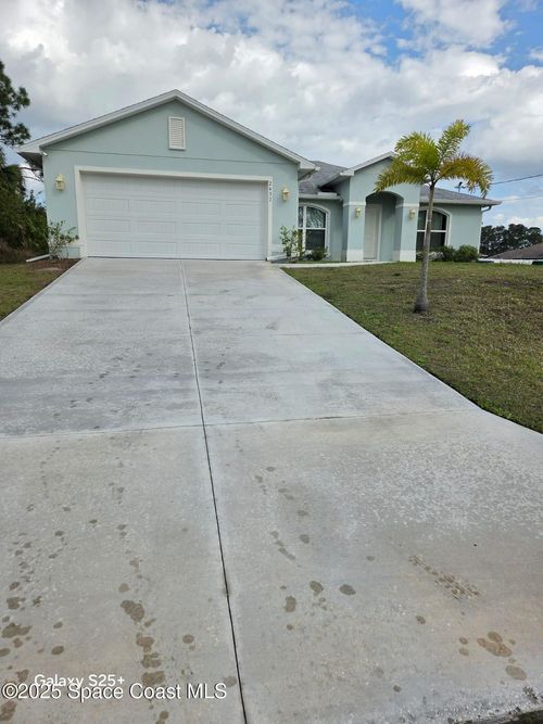2437 Hagoplan Ave Sw, PALM BAY, FL, 32908-4729 | Card Image