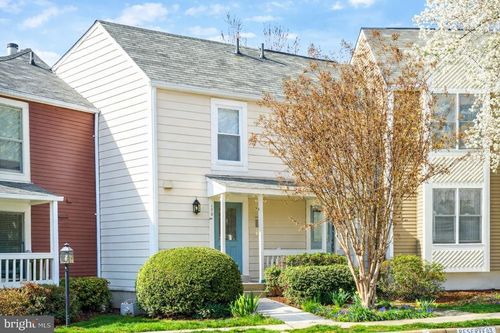 1704 Quietree Dr, RESTON, VA, 20194-1804 | Card Image