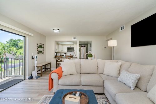 4-594 N Wickham Rd, MELBOURNE, FL, 32935-8418 | Card Image