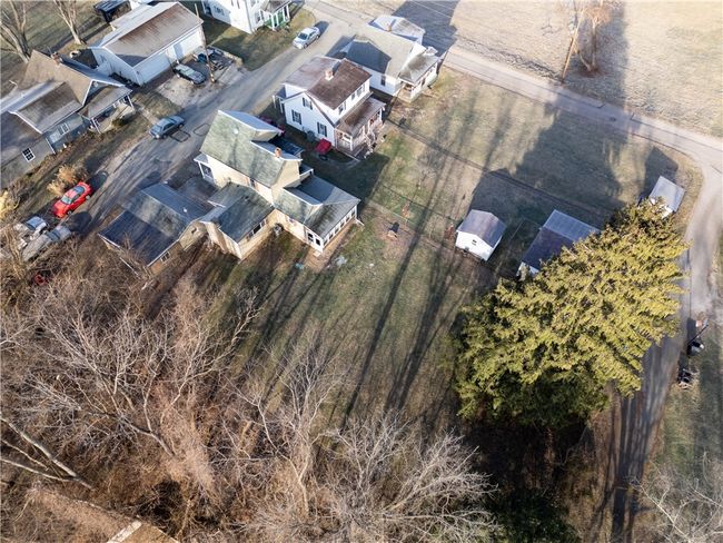 7 Plum St, House other with 3 bedrooms, 2 bathrooms and null parking in Masontown PA | Image 10