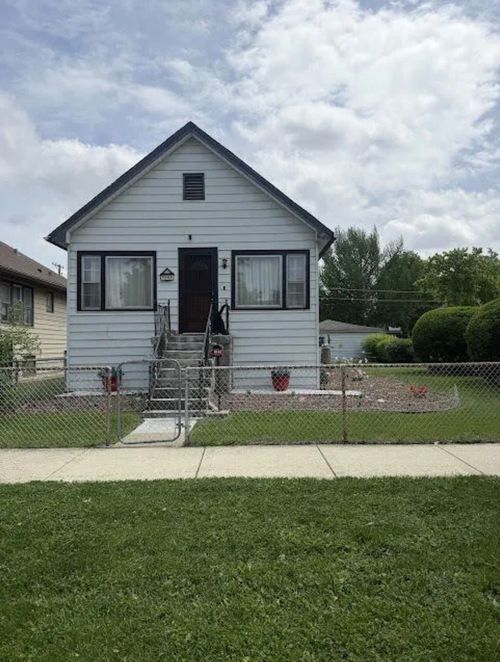 1044 Ferdinand Ave, Forest Park, IL, 60130-2204 | Card Image