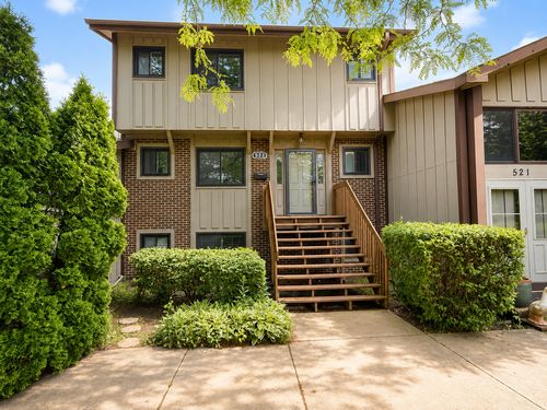 523 Club House Cir, Roselle, IL, 60172-1424 | Card Image
