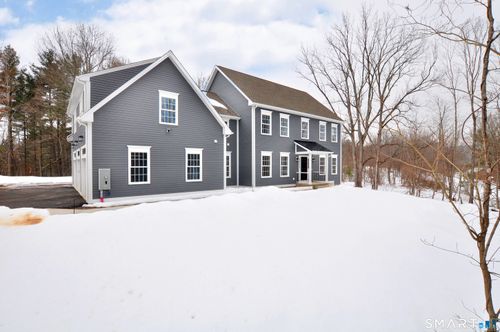 2 Brentwood, East Granby, CT, 06026-9417 | Card Image
