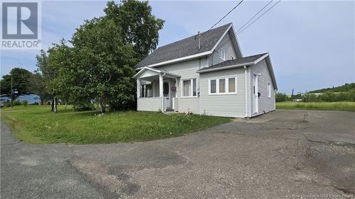 26 Sunset Dr, Campbellton, NB, E3N1S8 | Card Image