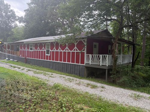 205 Right Fork Rome Napier Rd Road, Hazard, KY, 41701 | Card Image