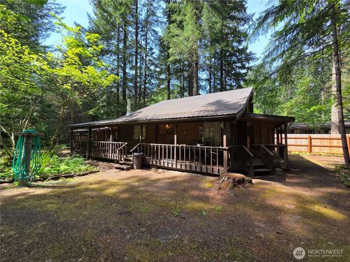 119 Shady Ln, Packwood, WA, 98361-9710 | Card Image