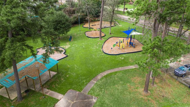 Community playgrounds and dog parks just minutes from your home! | Image 49
