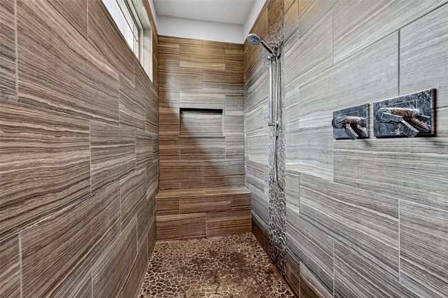 Primary Walk In Shower | Image 27