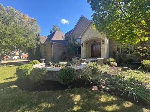 114 Riverview Ct, Oswego, IL, 60543-9436 | Card Image