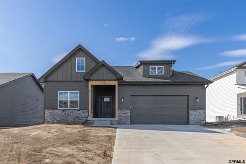 19860 Andresen St, Omaha, NE, 68135 | Card Image