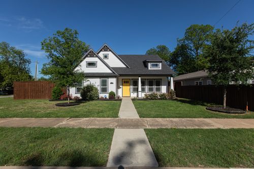 902 S Marlborough Ave, Dallas, TX, 75208-7421 | Card Image