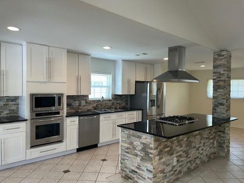 5607 Braesvalley Dr, Houston, TX, 77096-2909 | Card Image