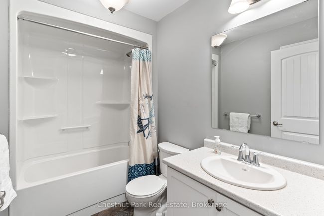 5989 Kennisis Lake Rd, House other with 3 bedrooms, 2 bathrooms and 6 parking in Haliburton ON | Image 30
