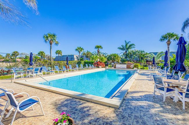 APT-23B - 1420 Ocean Way, Townhouse with 2 bedrooms, 3 bathrooms and null parking in Jupiter FL | Image 36
