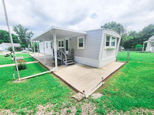 135 W Vine Street, Zaleski, OH, 45698 | Card Image
