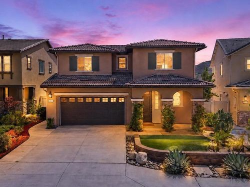 339 Calabrese St, Fallbrook, CA, 92028-5723 | Card Image