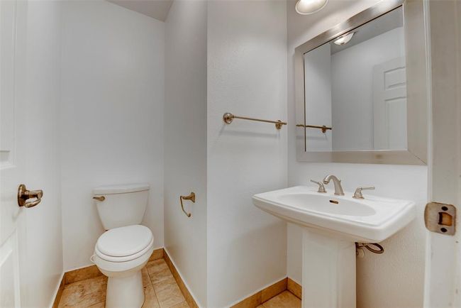 7810 Timber View Ct, House other with 4 bedrooms, 4 bathrooms and 2 parking in Houston TX | Image 11