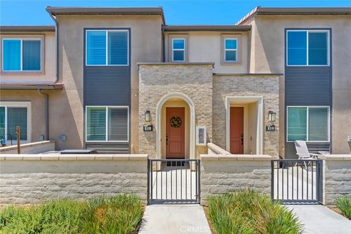21-3591 E Moonlight St, Ontario, CA, 91761-2770 | Card Image