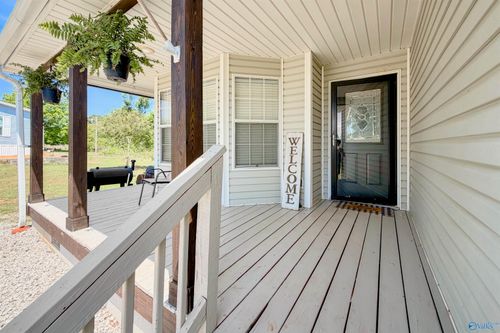 216 County Road 425, Hillsboro, AL, 35643-4330 | Card Image