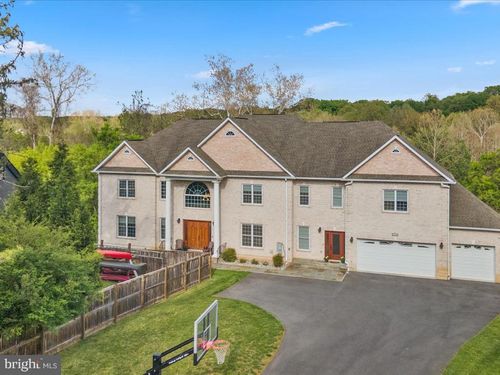 12107 Glen Mill Rd, POTOMAC, MD, 20854-1924 | Card Image