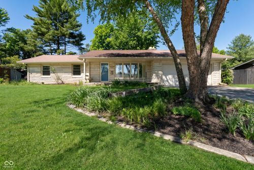 4226 Roselawn Ave, Columbus, IN, 47203-1155 | Card Image