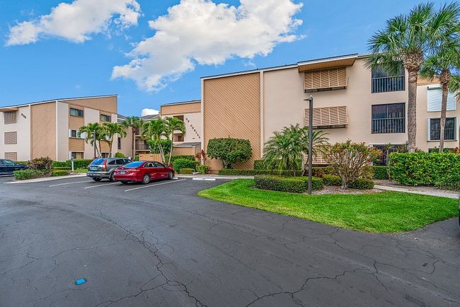 APT-106 - 6165 S Mirror Lake Dr, House attached with 3 bedrooms, 2 bathrooms and null parking in Sebastian FL | Image 30